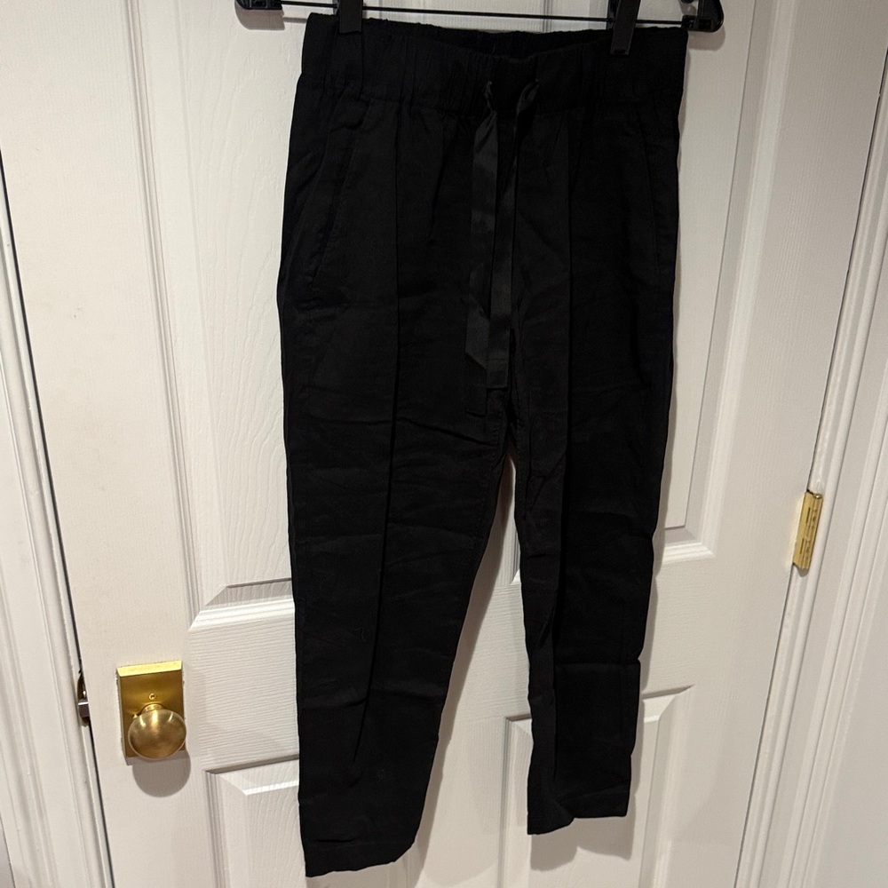 Theory Black Joggers. Drawstring waist. Size S